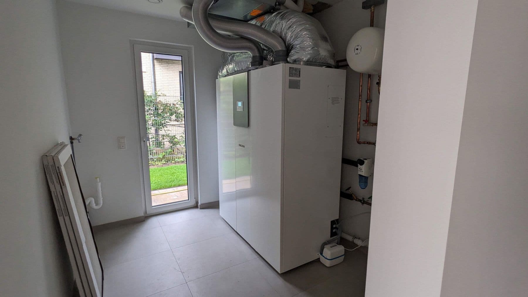Pronájem domu 120 m², pozemek 318 m², Kalvslohreystraße 26, Hamburg, Hamburg Pronájem domu 120 m², pozemek 318 m², Kalvslohreystraße 26, Hamburg, Hamburg