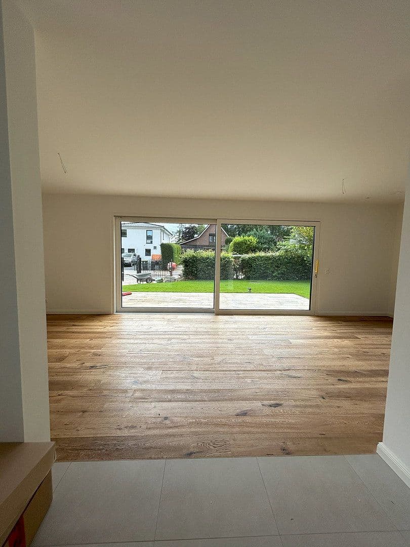 Pronájem domu 120 m², pozemek 318 m², Kalvslohreystraße 26, Hamburg, Hamburg Pronájem domu 120 m², pozemek 318 m², Kalvslohreystraße 26, Hamburg, Hamburg