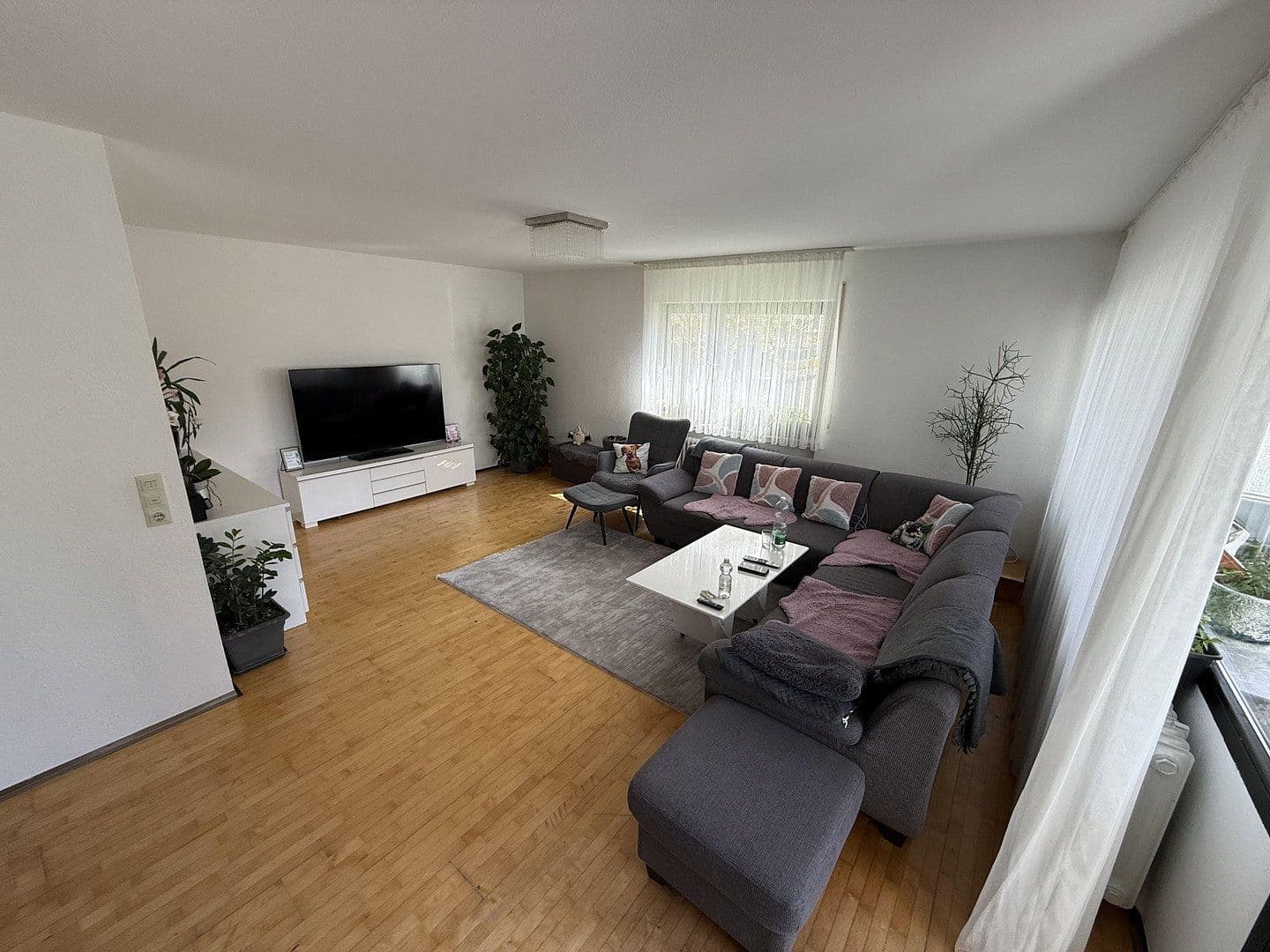 Prodej bytu 2+1 70 m², Rossbrunnenweg 5, Aalen, Bádensko-Württembersko Prodej bytu 2+1 70 m², Rossbrunnenweg 5, Aalen, Bádensko-Württembersko