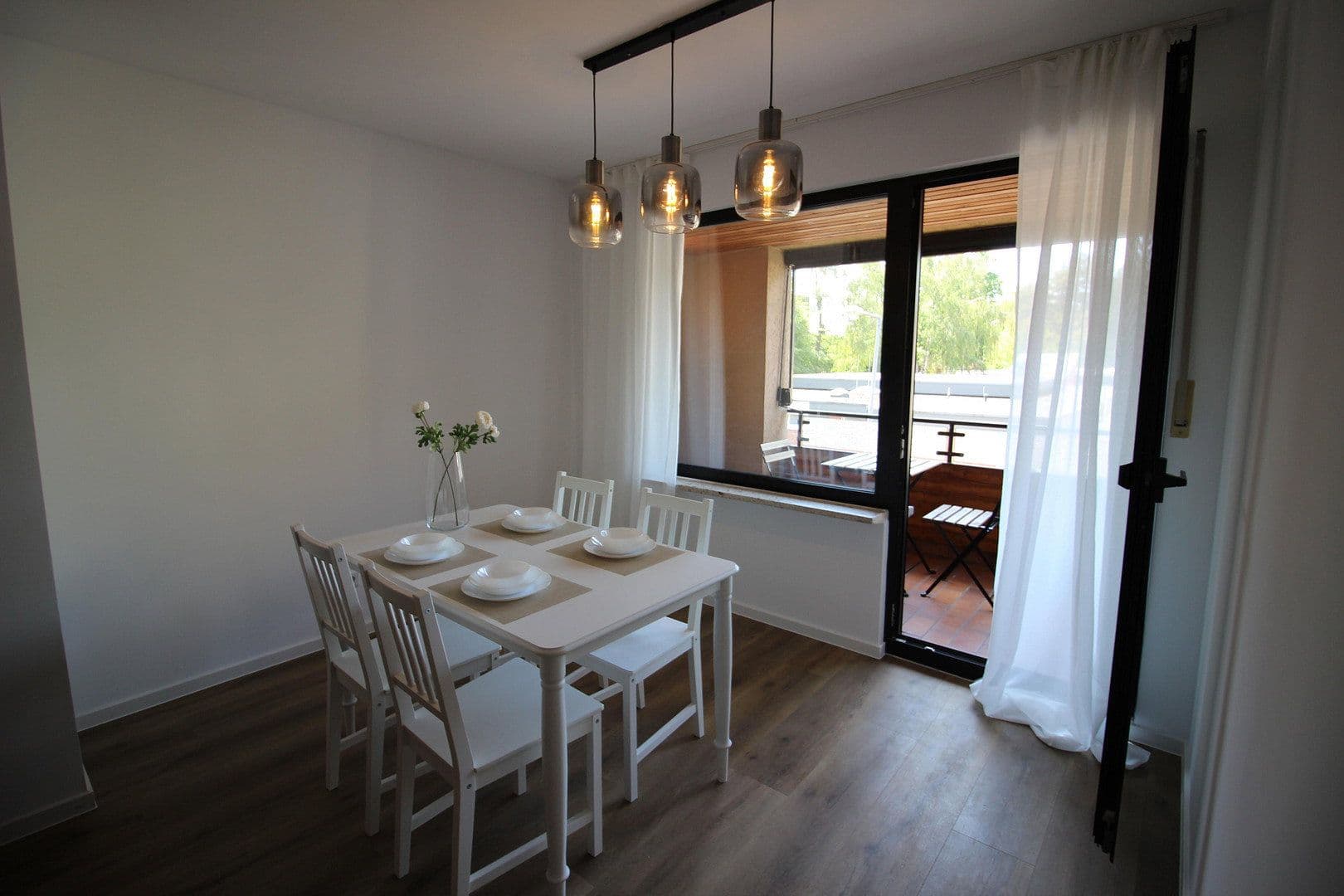 Pronájem bytu 2+1 62 m², Sportplatzstraße, Köln, Severní Porýní-Vestfálsko Pronájem bytu 2+1 62 m², Sportplatzstraße, Köln, Severní Porýní-Vestfálsko