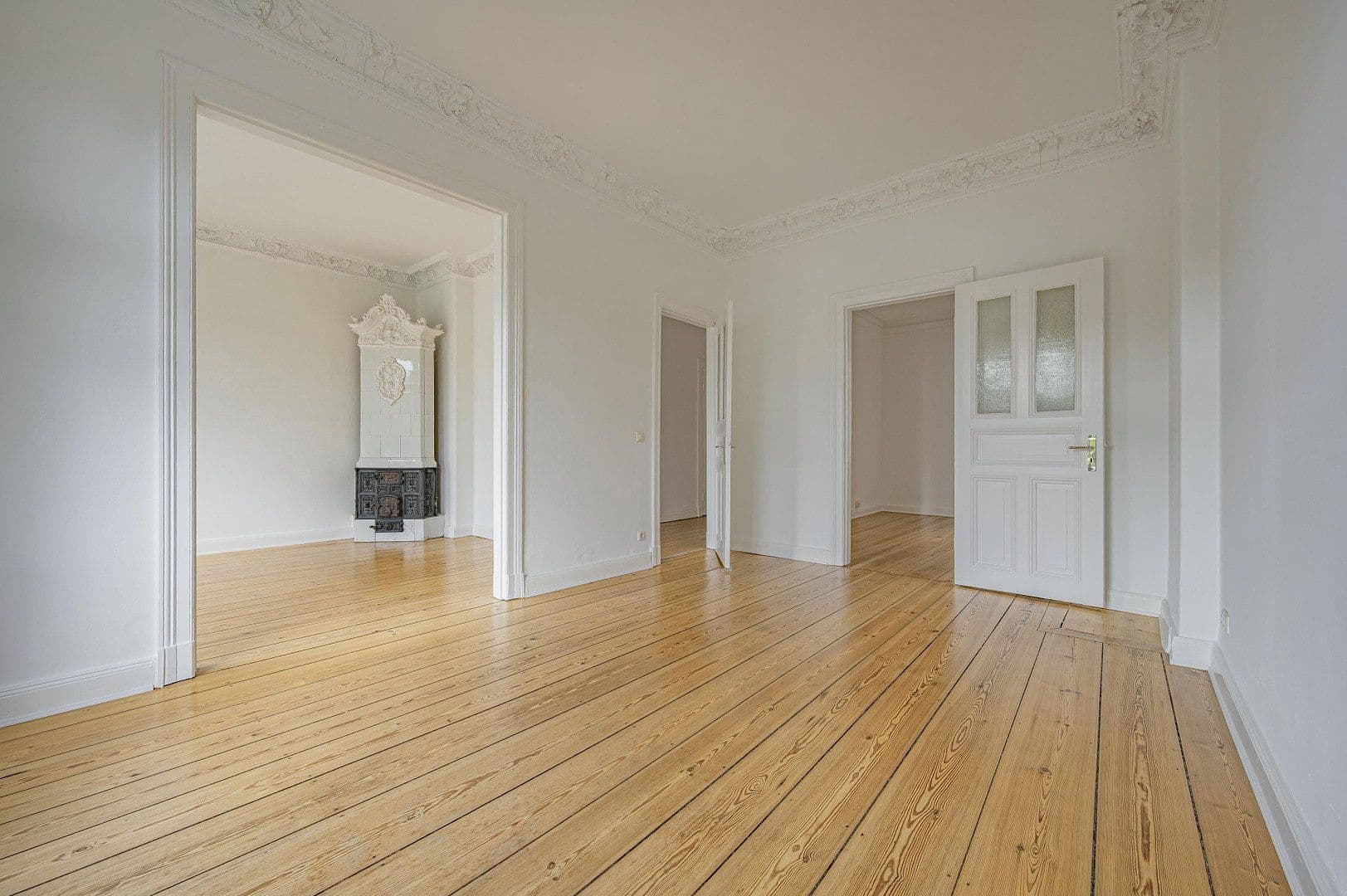 Prodej bytu 4+1 83 m², Hamburg, Hamburg Prodej bytu 4+1 83 m², Hamburg, Hamburg