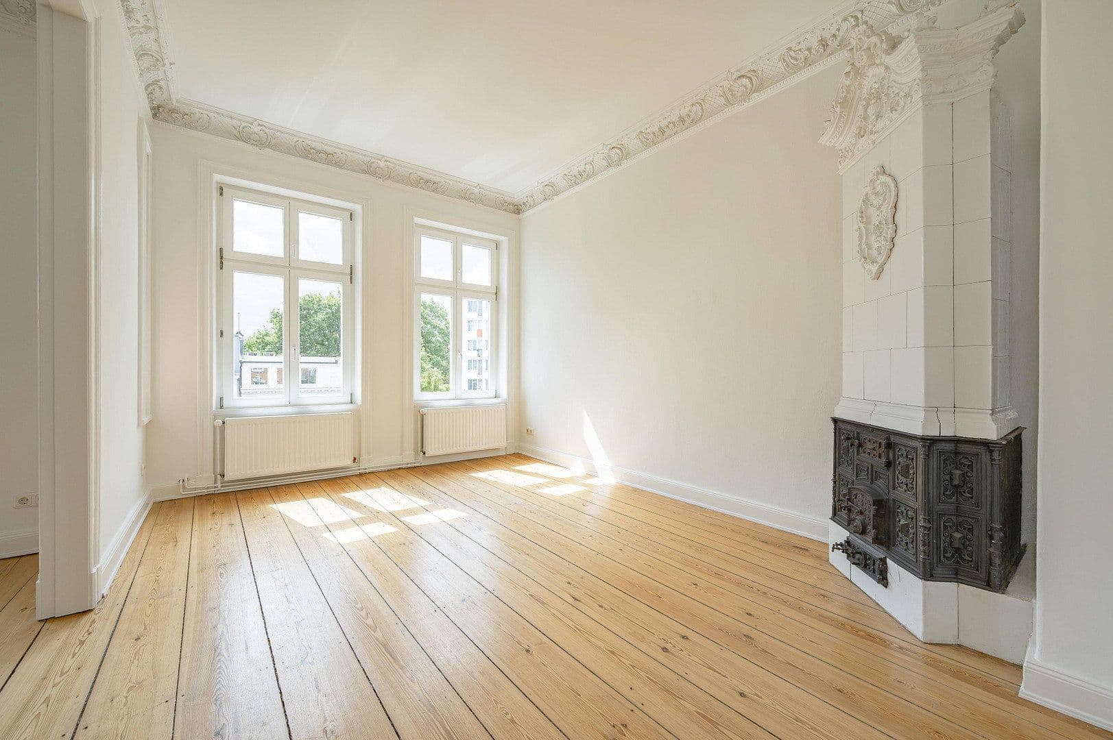 Prodej bytu 4+1 83 m², Hamburg, Hamburg Prodej bytu 4+1 83 m², Hamburg, Hamburg