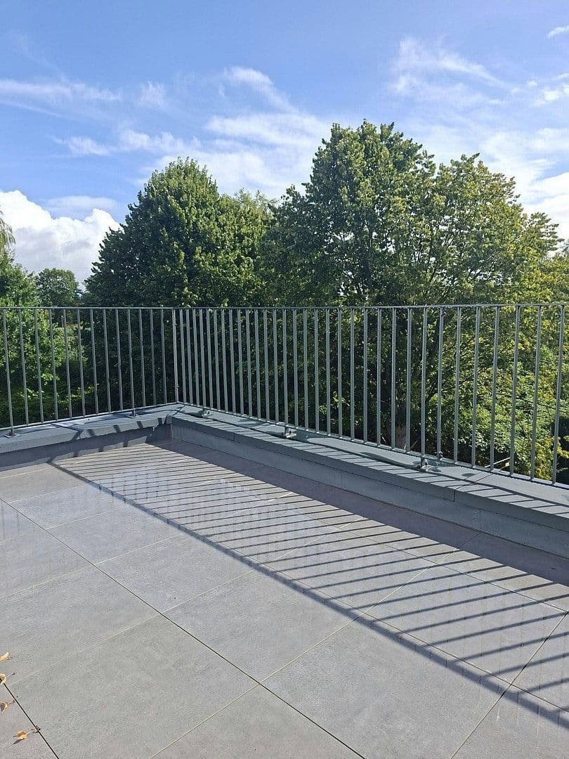 Prodej bytu 3+kk 127 m², Pinneberger Straße 140, Wedel, Šlesvicko-Holštýnsko Prodej bytu 3+kk 127 m², Pinneberger Straße 140, Wedel, Šlesvicko-Holštýnsko
