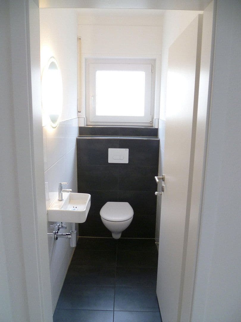 Pronájem bytu 3+1 100 m², Wippenbacherstr. 31, Ortenberg, Hessen Pronájem bytu 3+1 100 m², Wippenbacherstr. 31, Ortenberg, Hessen