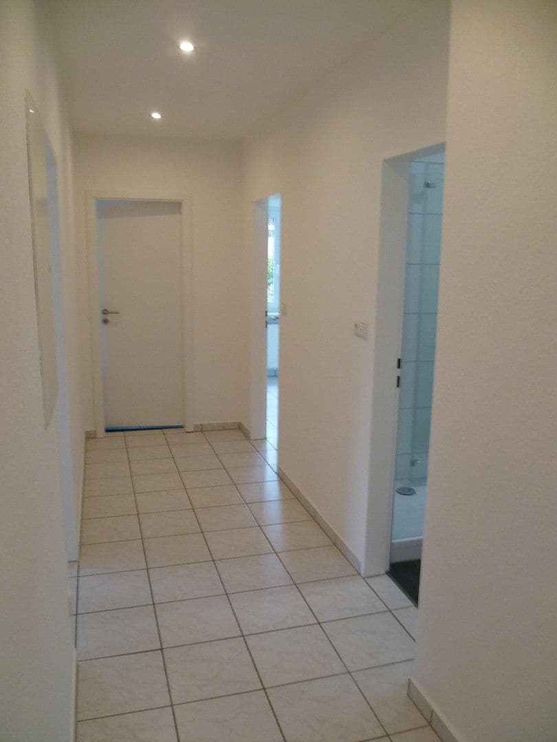 Pronájem bytu 3+1 100 m², Wippenbacherstr. 31, Ortenberg, Hessen Pronájem bytu 3+1 100 m², Wippenbacherstr. 31, Ortenberg, Hessen