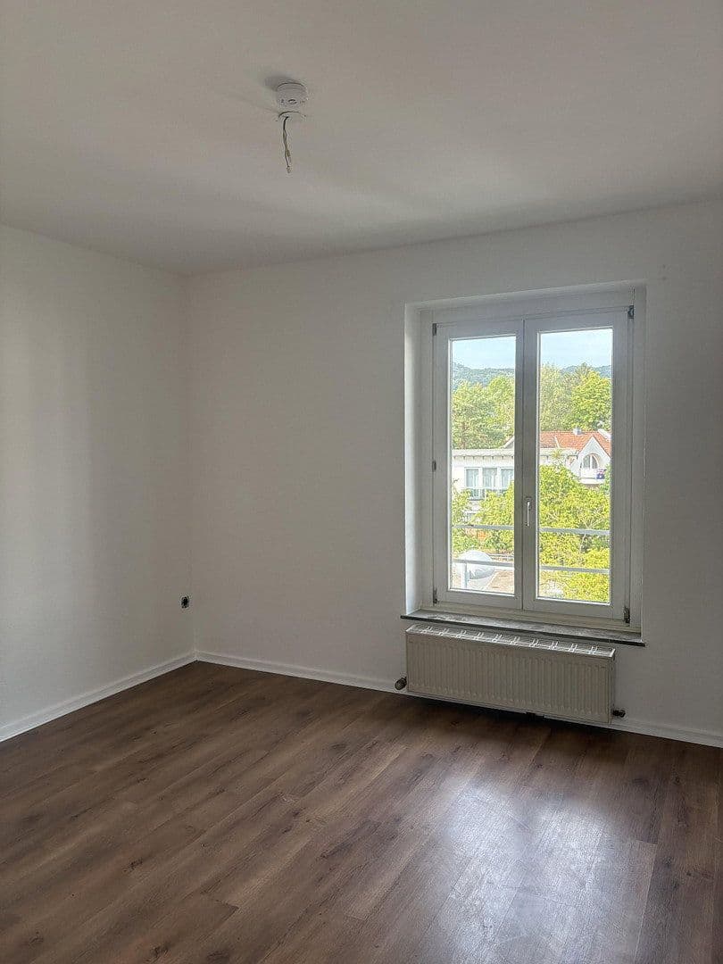 Pronájem domu 70 m², pozemek 100 m², Am Wolfshof 4a, Bad Honnef, Severní Porýní-Vestfálsko Pronájem domu 70 m², pozemek 100 m², Am Wolfshof 4a, Bad Honnef, Severní Porýní-Vestfálsko