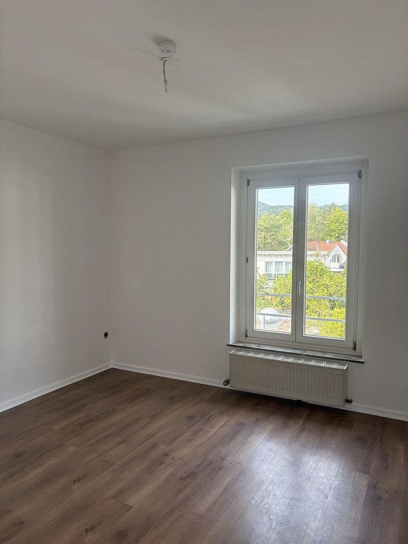 Pronájem domu 70 m², pozemek 100 m², Am Wolfshof 4a, Bad Honnef, Severní Porýní-Vestfálsko Pronájem domu 70 m², pozemek 100 m², Am Wolfshof 4a, Bad Honnef, Severní Porýní-Vestfálsko