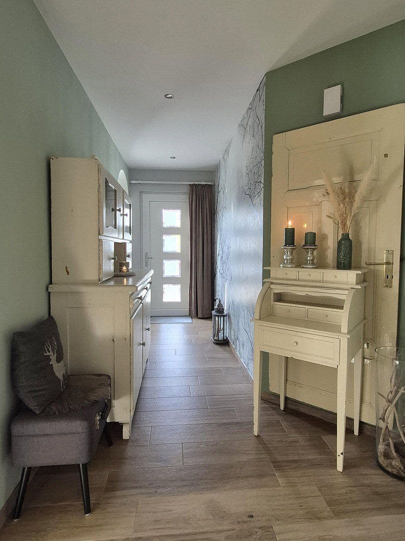 Prodej domu 122 m², pozemek 331 m², Aurich, Dolní Sasko Prodej domu 122 m², pozemek 331 m², Aurich, Dolní Sasko
