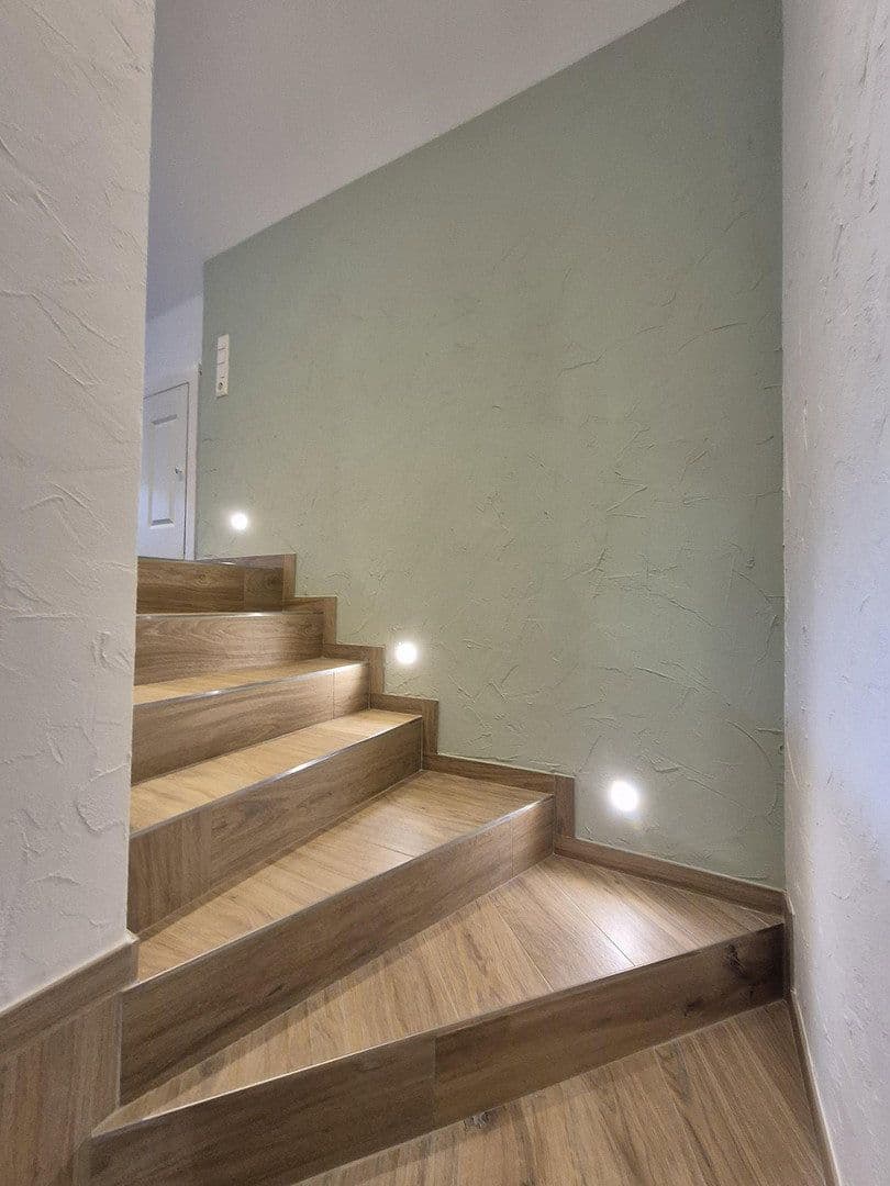 Prodej domu 122 m², pozemek 331 m², Aurich, Dolní Sasko Prodej domu 122 m², pozemek 331 m², Aurich, Dolní Sasko
