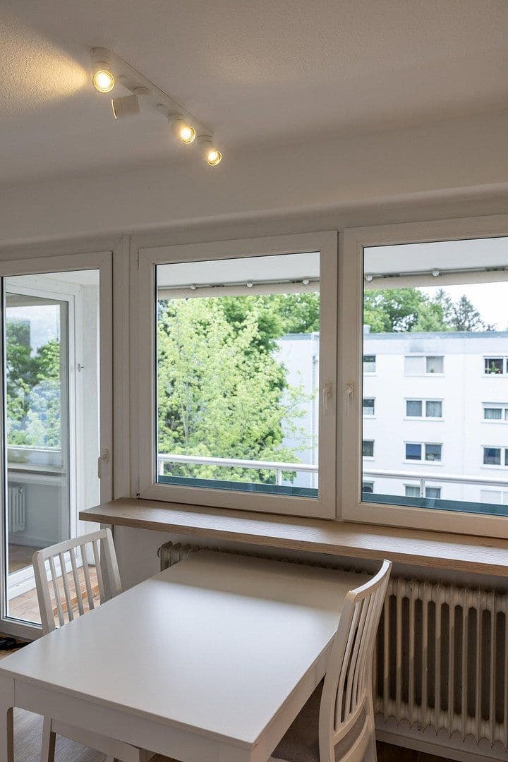 Pronájem bytu 1+1 38 m², Eskilstunastraße 35, Erlangen, Bavorsko Pronájem bytu 1+1 38 m², Eskilstunastraße 35, Erlangen, Bavorsko