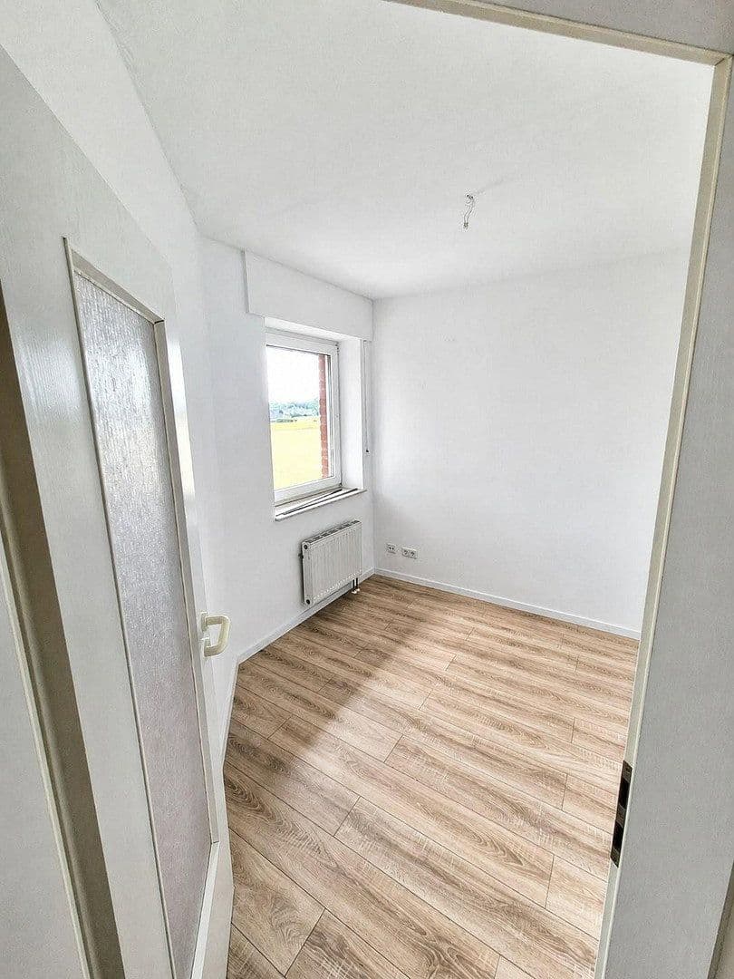 Pronájem bytu 3+1 71 m², Bielefeld, Severní Porýní-Vestfálsko Pronájem bytu 3+1 71 m², Bielefeld, Severní Porýní-Vestfálsko