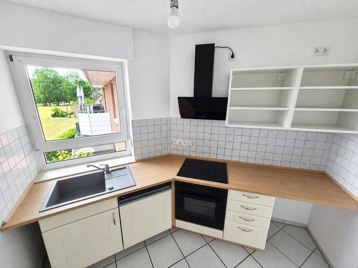Pronájem bytu 3+1 71 m², Bielefeld, Severní Porýní-Vestfálsko Pronájem bytu 3+1 71 m², Bielefeld, Severní Porýní-Vestfálsko