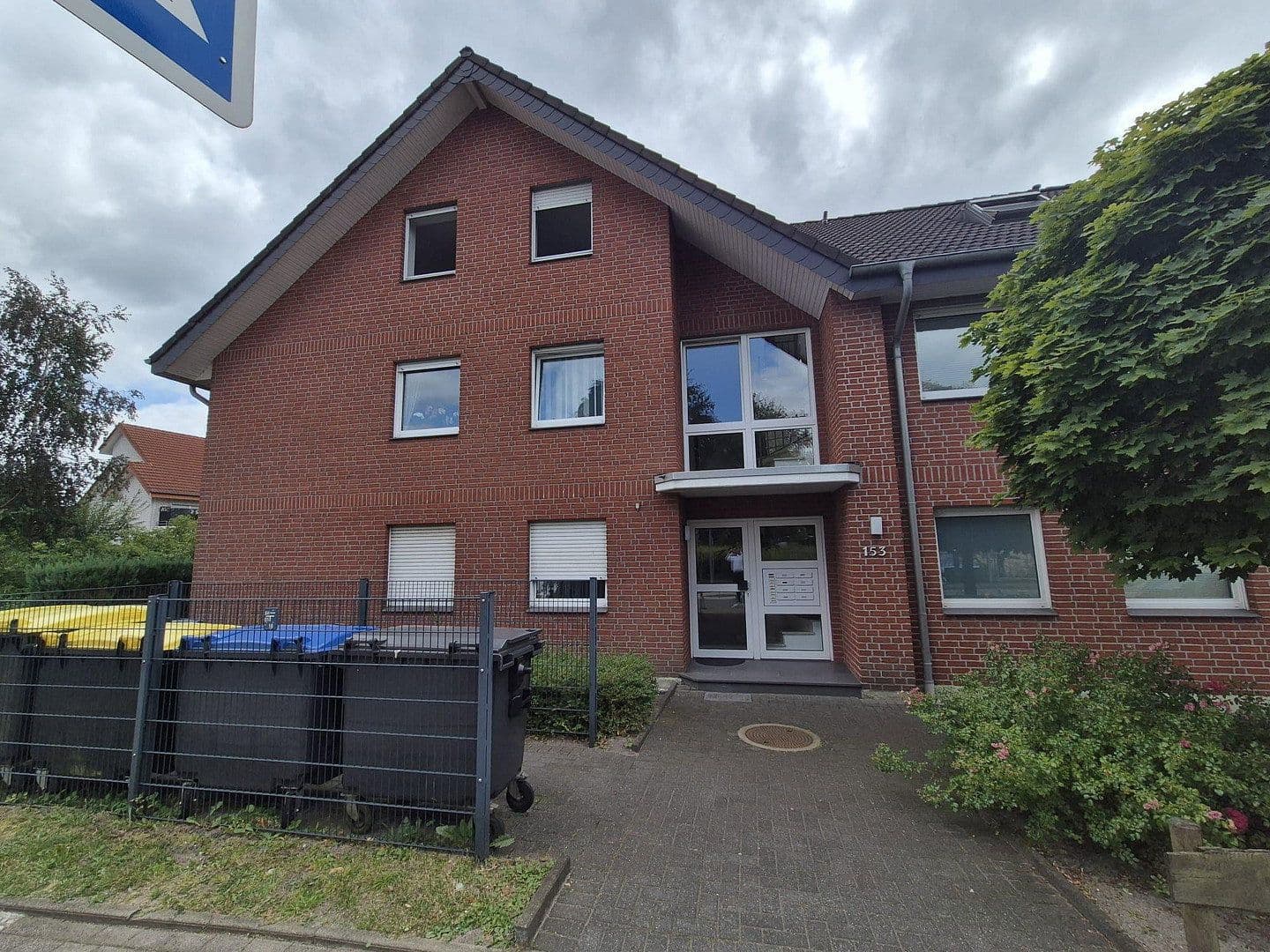 Pronájem bytu 3+1 71 m², Bielefeld, Severní Porýní-Vestfálsko Pronájem bytu 3+1 71 m², Bielefeld, Severní Porýní-Vestfálsko