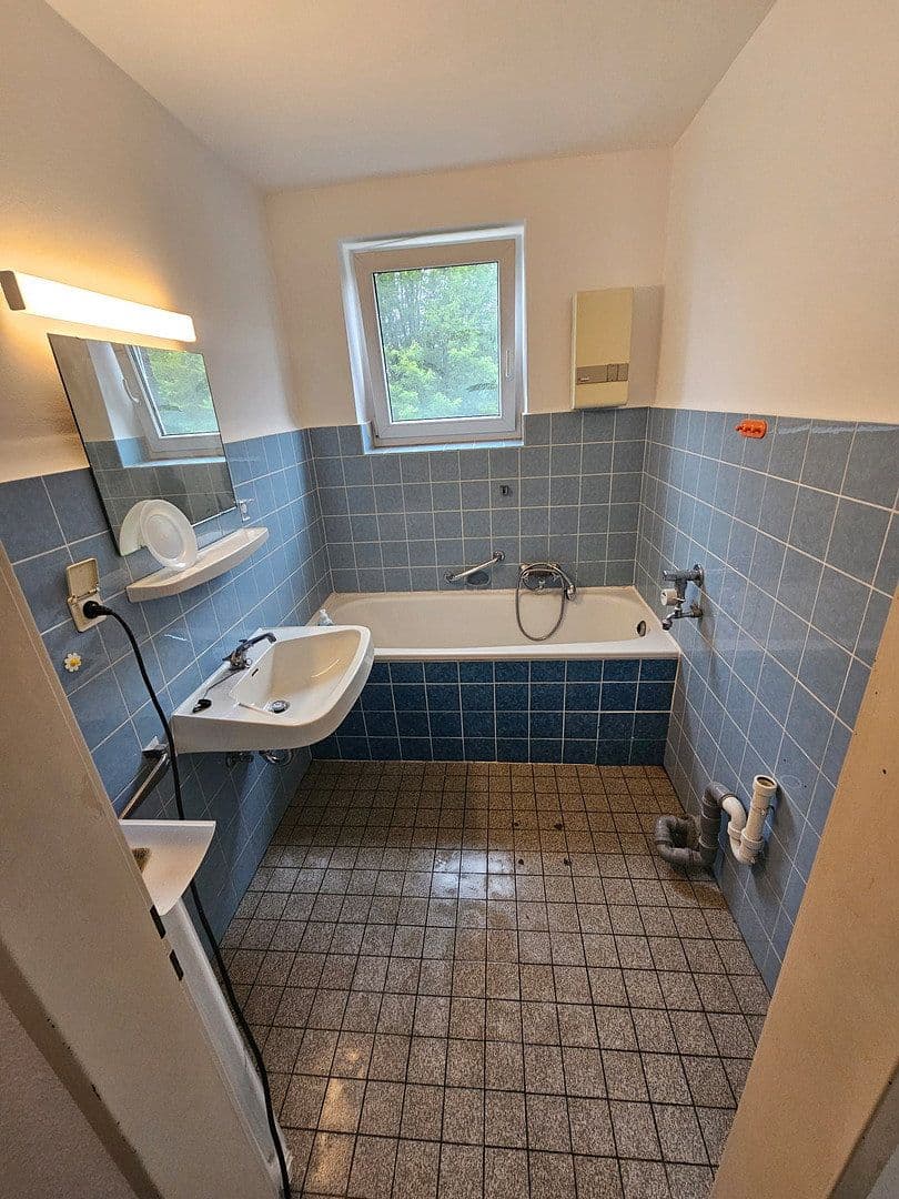 Pronájem bytu 4+1 100 m², Oststraße 4, Hilden, Severní Porýní-Vestfálsko Pronájem bytu 4+1 100 m², Oststraße 4, Hilden, Severní Porýní-Vestfálsko