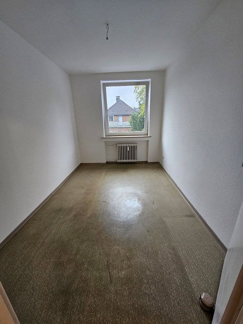 Pronájem bytu 4+1 100 m², Oststraße 4, Hilden, Severní Porýní-Vestfálsko Pronájem bytu 4+1 100 m², Oststraße 4, Hilden, Severní Porýní-Vestfálsko