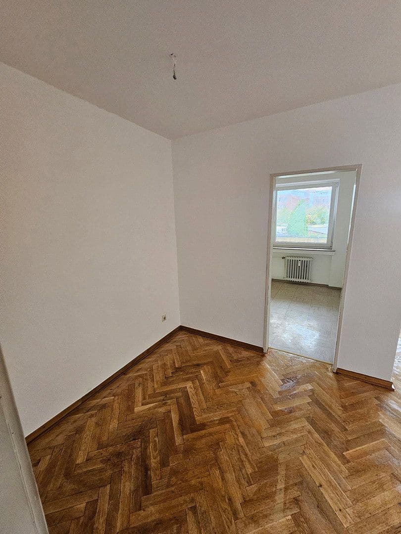 Pronájem bytu 4+1 100 m², Oststraße 4, Hilden, Severní Porýní-Vestfálsko Pronájem bytu 4+1 100 m², Oststraße 4, Hilden, Severní Porýní-Vestfálsko