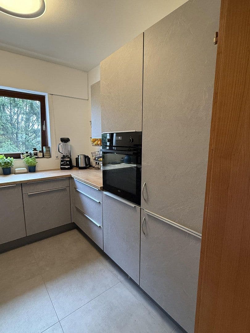 Pronájem bytu 3+kk 100 m², Köln, Severní Porýní-Vestfálsko Pronájem bytu 3+kk 100 m², Köln, Severní Porýní-Vestfálsko