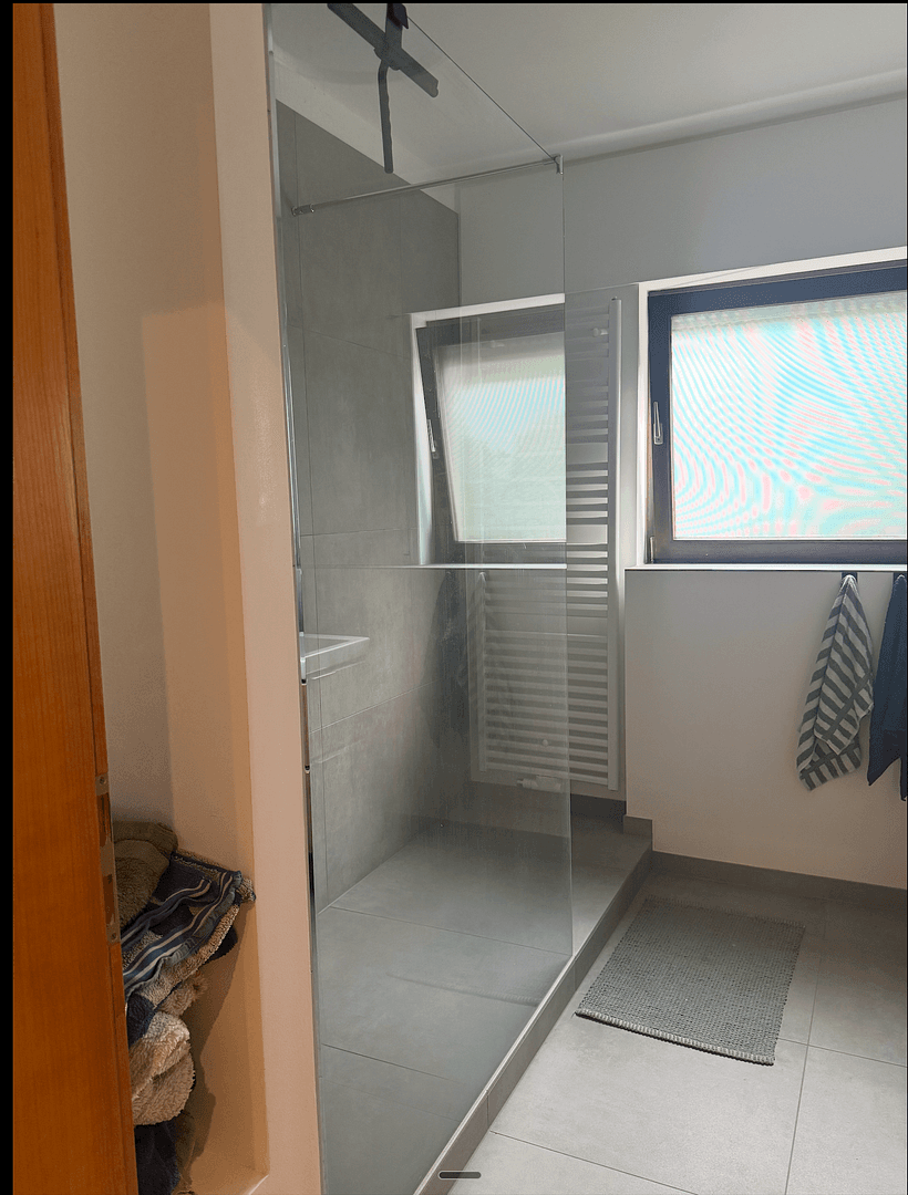 Pronájem bytu 3+kk 100 m², Köln, Severní Porýní-Vestfálsko Pronájem bytu 3+kk 100 m², Köln, Severní Porýní-Vestfálsko