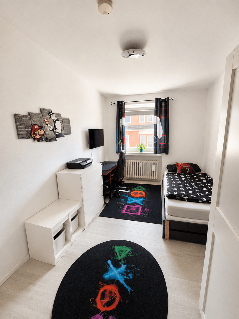 Pronájem bytu 3+1 80 m², Essen, Severní Porýní-Vestfálsko Pronájem bytu 3+1 80 m², Essen, Severní Porýní-Vestfálsko