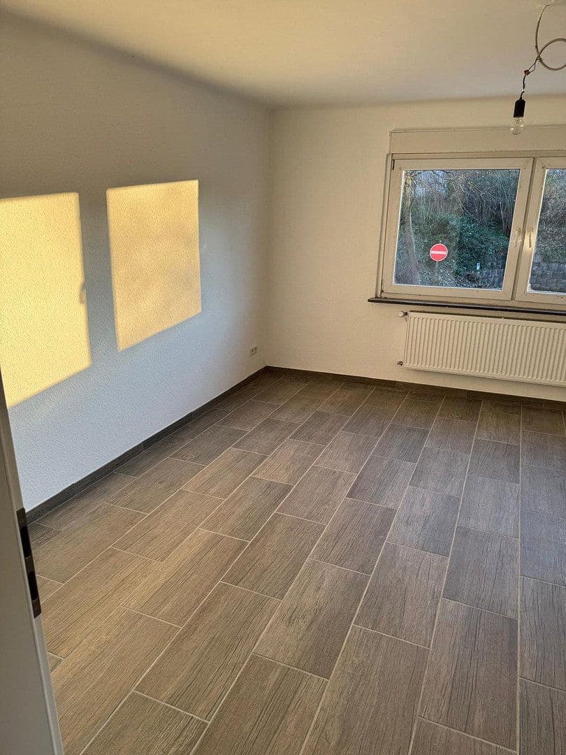 Pronájem bytu 2+1 50 m², Marktstrasse 45, Püttlingen, Země Sársko Pronájem bytu 2+1 50 m², Marktstrasse 45, Püttlingen, Země Sársko