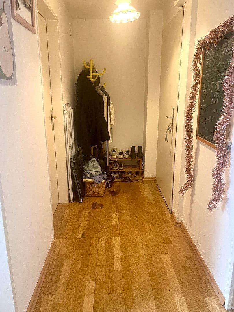Pronájem bytu 2+1 47 m², Frankenallee 201, Frankfurt a. M., Hessen Pronájem bytu 2+1 47 m², Frankenallee 201, Frankfurt a. M., Hessen