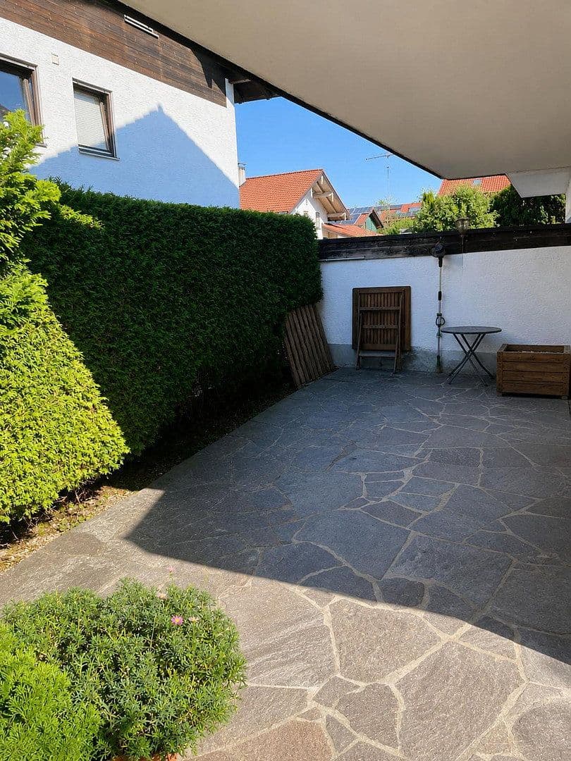 Prodej bytu 2+1 61 m², Ulmenweg 1, Stephanskirchen, Bavorsko Prodej bytu 2+1 61 m², Ulmenweg 1, Stephanskirchen, Bavorsko