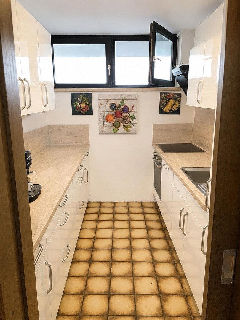 Prodej bytu 2+1 61 m², Ulmenweg 1, Stephanskirchen, Bavorsko Prodej bytu 2+1 61 m², Ulmenweg 1, Stephanskirchen, Bavorsko