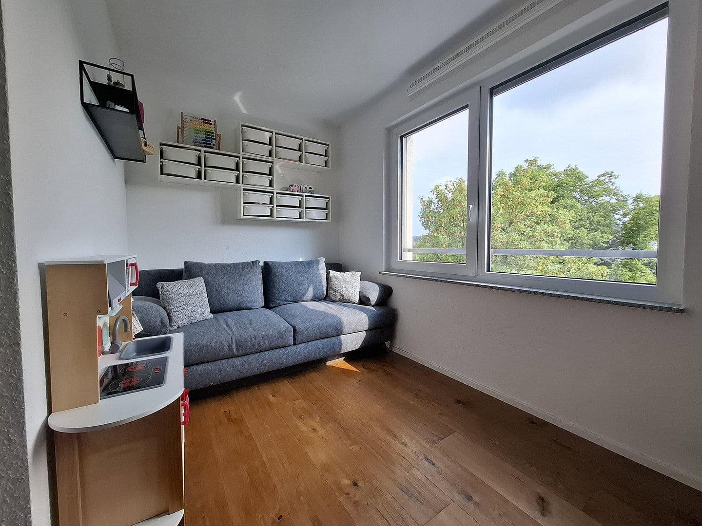 Prodej bytu 3+1 91 m², Waiblingen, Bádensko-Württembersko Prodej bytu 3+1 91 m², Waiblingen, Bádensko-Württembersko