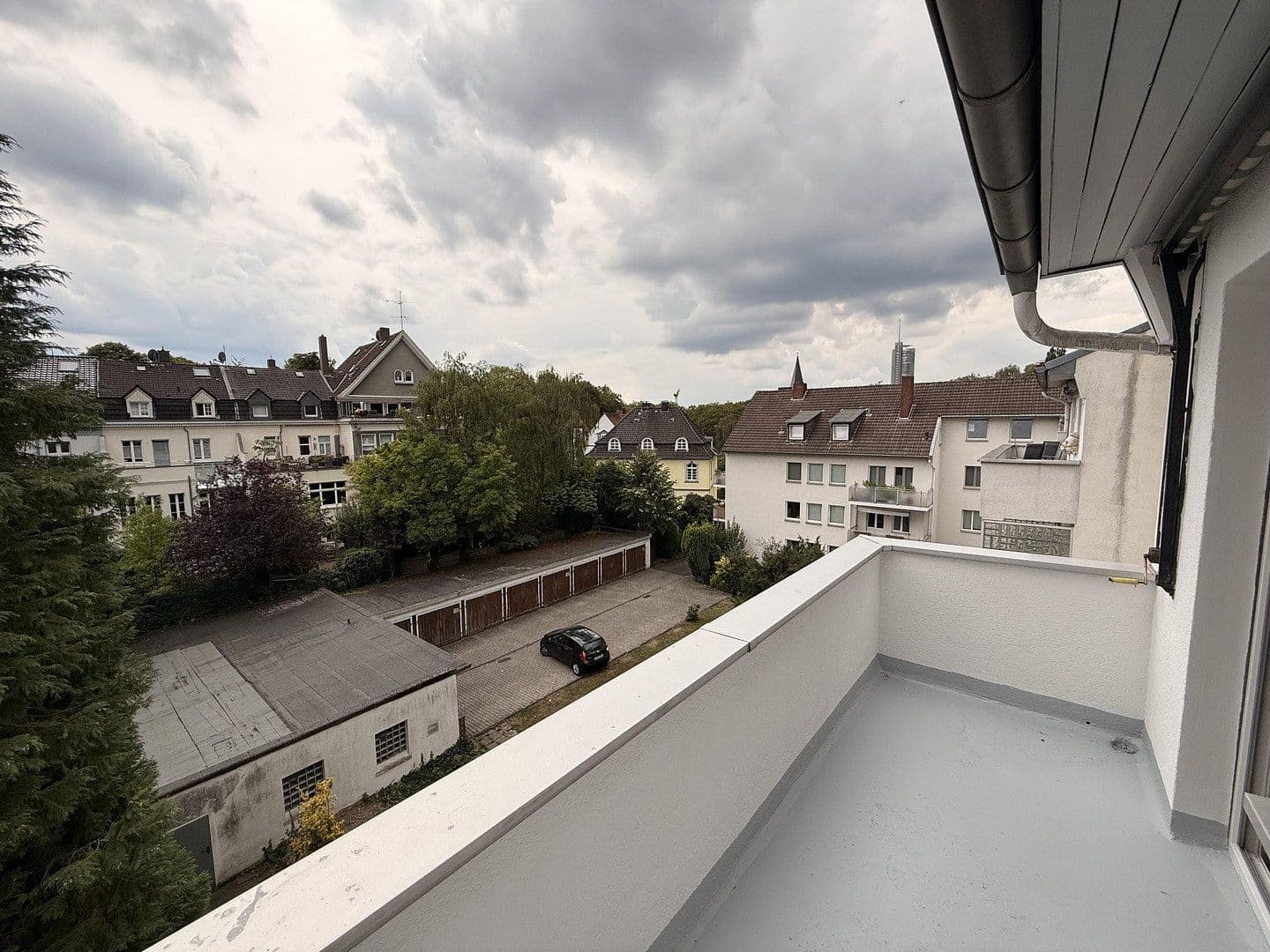 Pronájem bytu 3+1 96 m², Ruhrallee 26, Essen, Severní Porýní-Vestfálsko Pronájem bytu 3+1 96 m², Ruhrallee 26, Essen, Severní Porýní-Vestfálsko