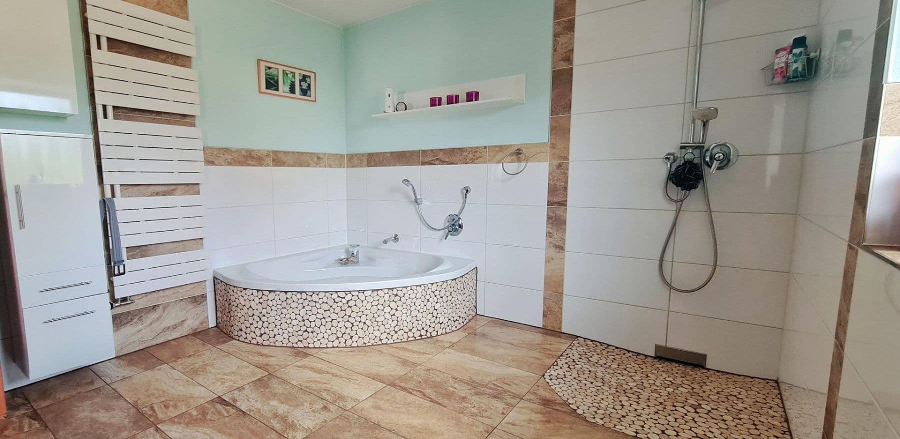 Prodej domu 153 m², pozemek 2.190 m², Wittislingen, Bavorsko Prodej domu 153 m², pozemek 2.190 m², Wittislingen, Bavorsko