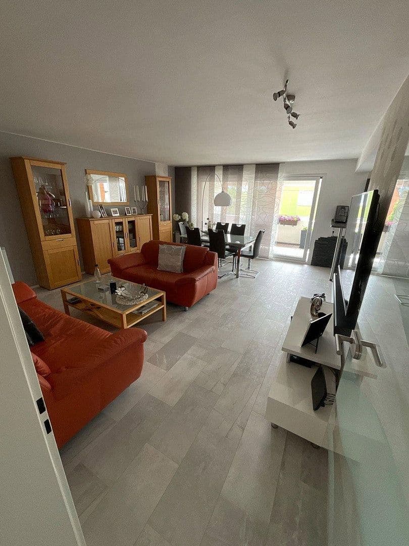 Prodej bytu 3+1 89 m², Heinrich-Gossen Str. 3, Düren, Severní Porýní-Vestfálsko Prodej bytu 3+1 89 m², Heinrich-Gossen Str. 3, Düren, Severní Porýní-Vestfálsko