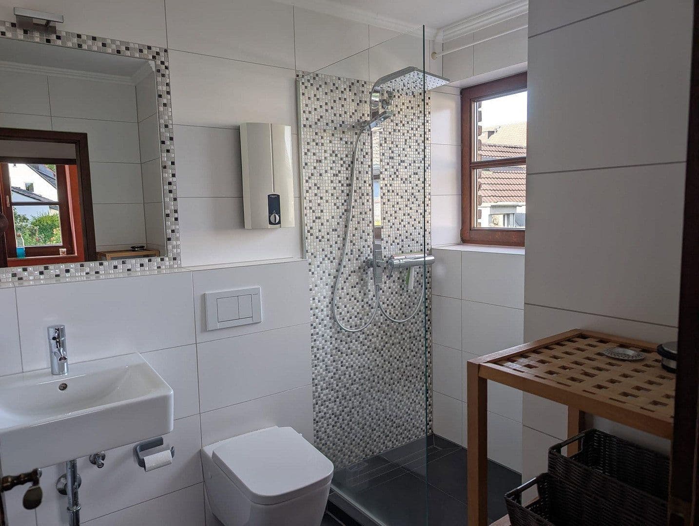 Pronájem bytu 3+1 78 m², Ippendorf, Severní Porýní-Vestfálsko Pronájem bytu 3+1 78 m², Ippendorf, Severní Porýní-Vestfálsko