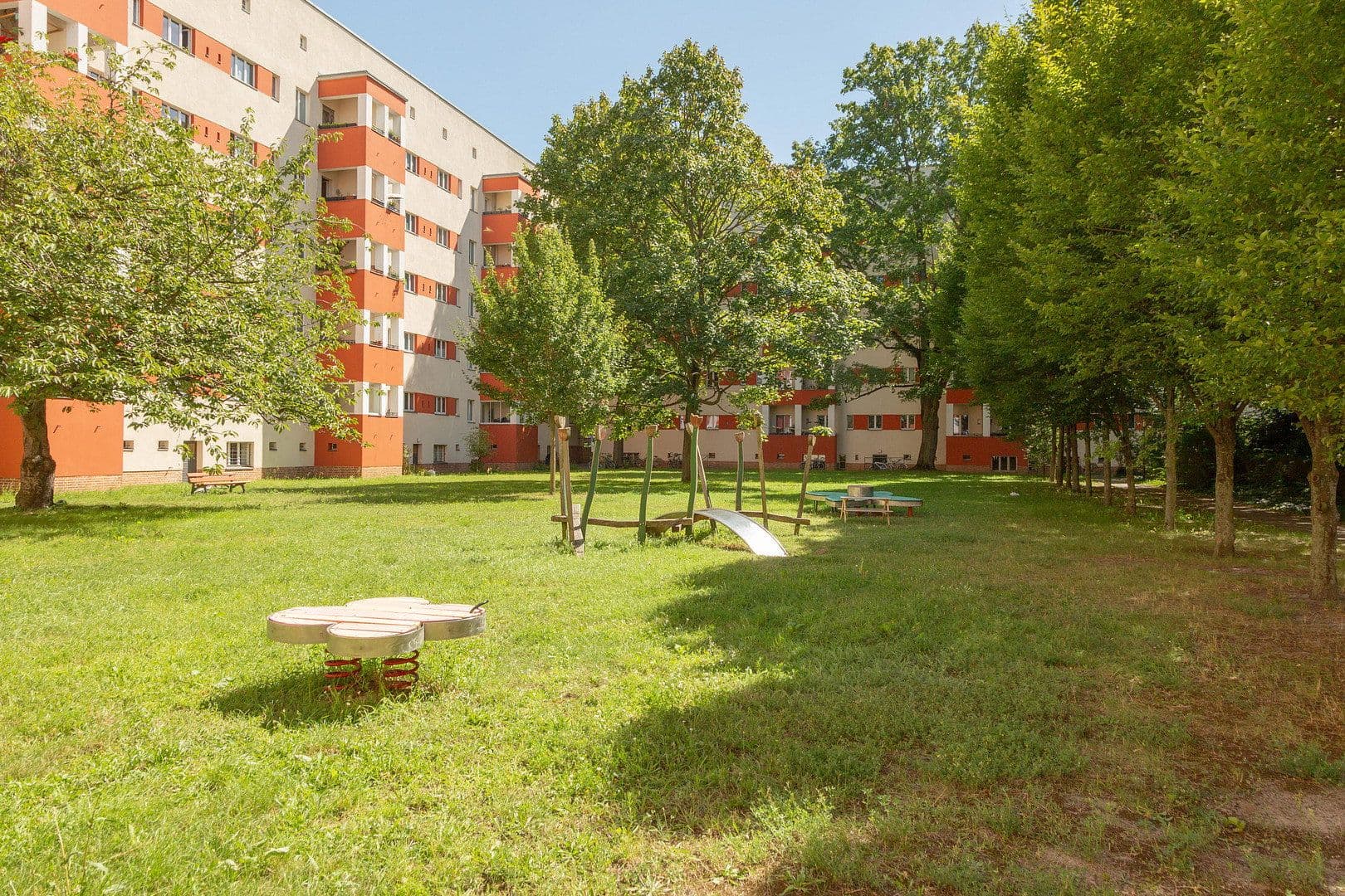 Prodej bytu 3+1 68 m², Berlin, Berlín Prodej bytu 3+1 68 m², Berlin, Berlín
