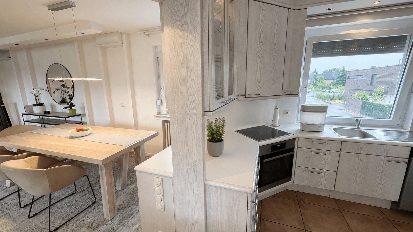 Pronájem bytu 4+1 125 m², Rosenstraße 77b, Tönisvorst, Severní Porýní-Vestfálsko Pronájem bytu 4+1 125 m², Rosenstraße 77b, Tönisvorst, Severní Porýní-Vestfálsko
