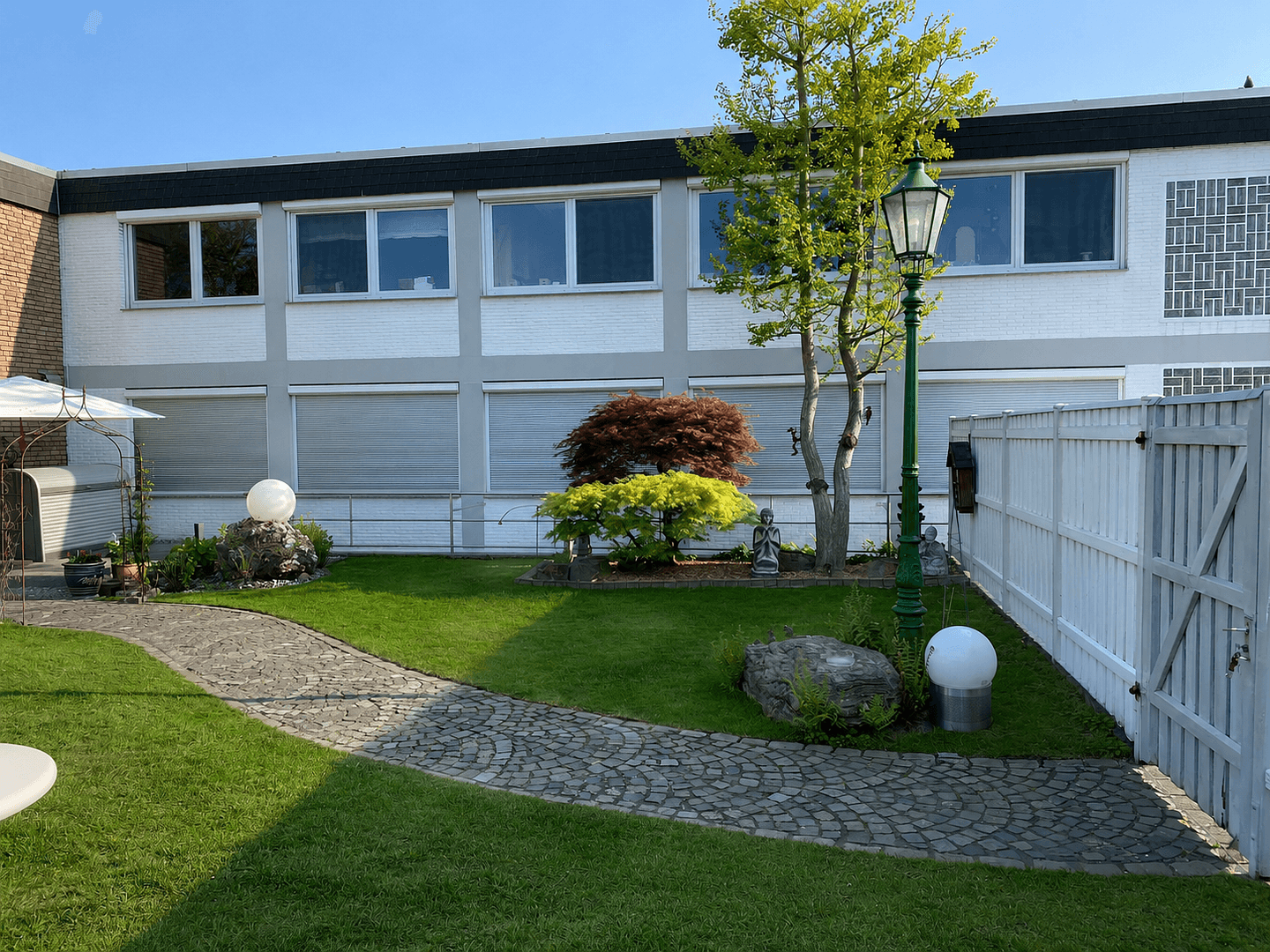 Pronájem bytu 4+1 125 m², Rosenstraße 77b, Tönisvorst, Severní Porýní-Vestfálsko Pronájem bytu 4+1 125 m², Rosenstraße 77b, Tönisvorst, Severní Porýní-Vestfálsko