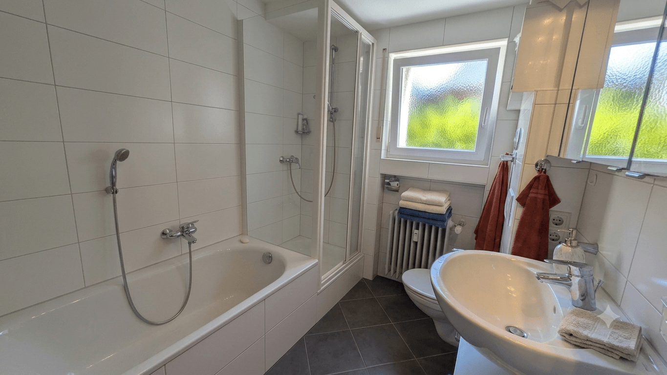Pronájem bytu 4+kk 113 m², Tüllinger Straße 76, Lörrach, Bádensko-Württembersko Pronájem bytu 4+kk 113 m², Tüllinger Straße 76, Lörrach, Bádensko-Württembersko