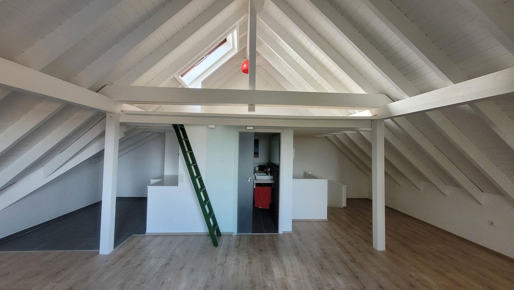 Prodej bytu 3+kk 128 m², Rüsselsheim am Main, Hessen Prodej bytu 3+kk 128 m², Rüsselsheim am Main, Hessen
