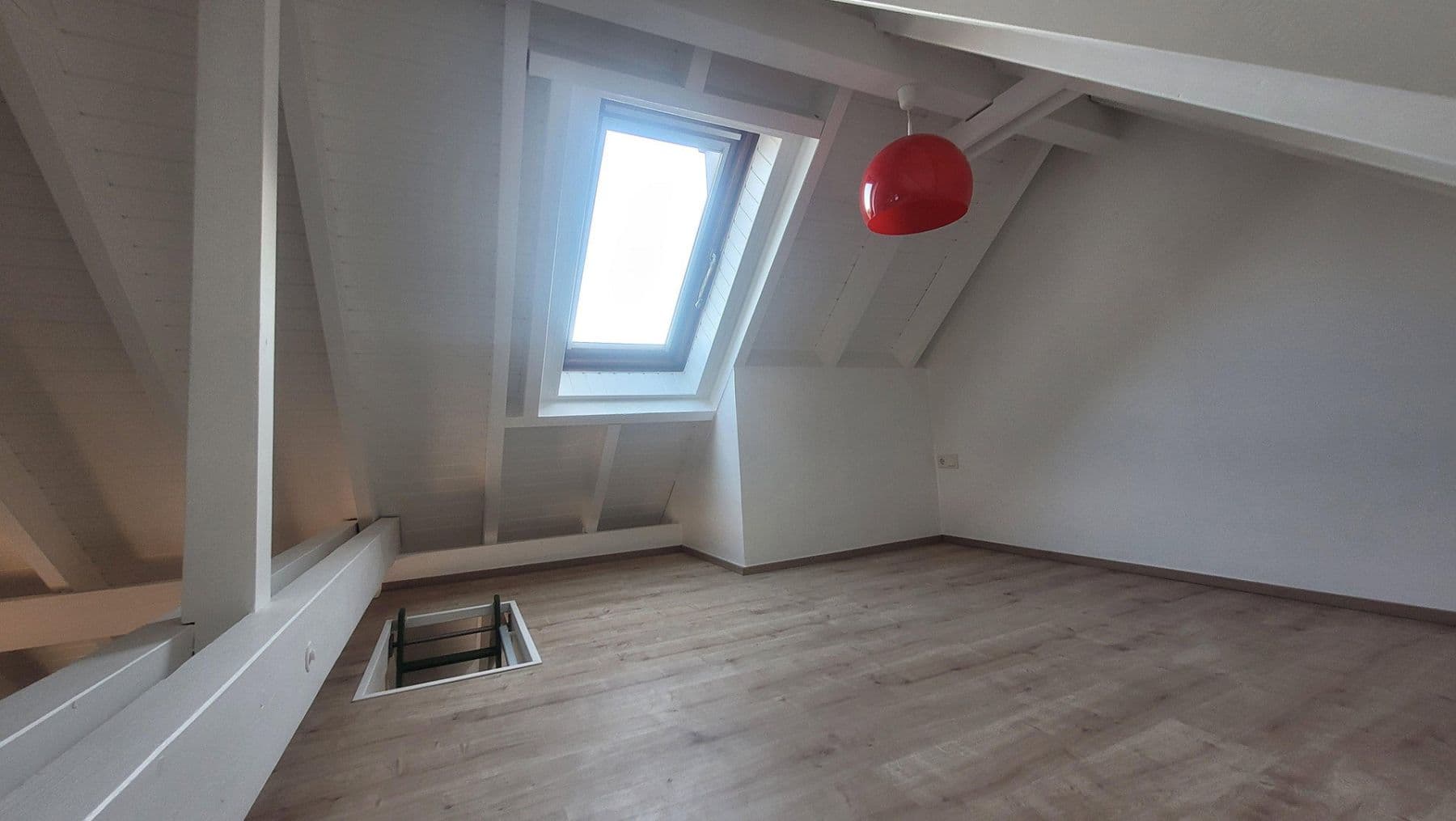 Prodej bytu 3+kk 128 m², Rüsselsheim am Main, Hessen Prodej bytu 3+kk 128 m², Rüsselsheim am Main, Hessen