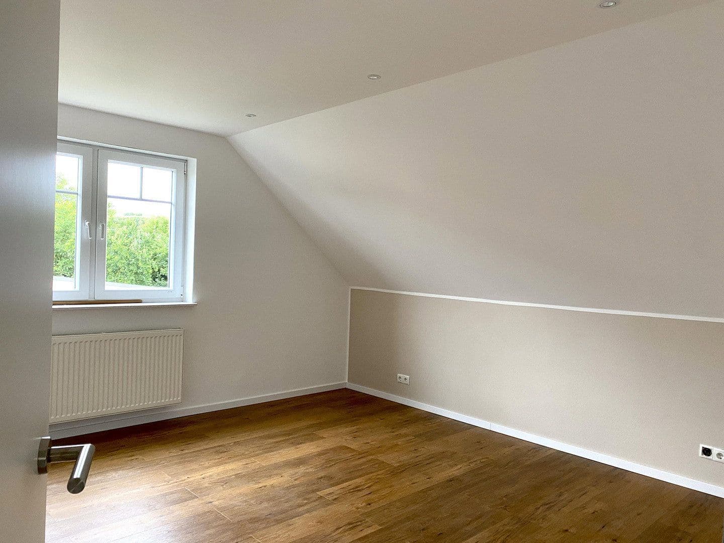 Prodej domu 130 m², pozemek 593 m², Mertloch, Porýní-Falc Prodej domu 130 m², pozemek 593 m², Mertloch, Porýní-Falc