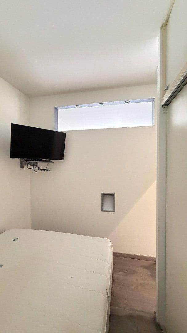 Prodej bytu 1+kk 38 m², Claudiusstraße 10, Berlin, Berlín Prodej bytu 1+kk 38 m², Claudiusstraße 10, Berlin, Berlín