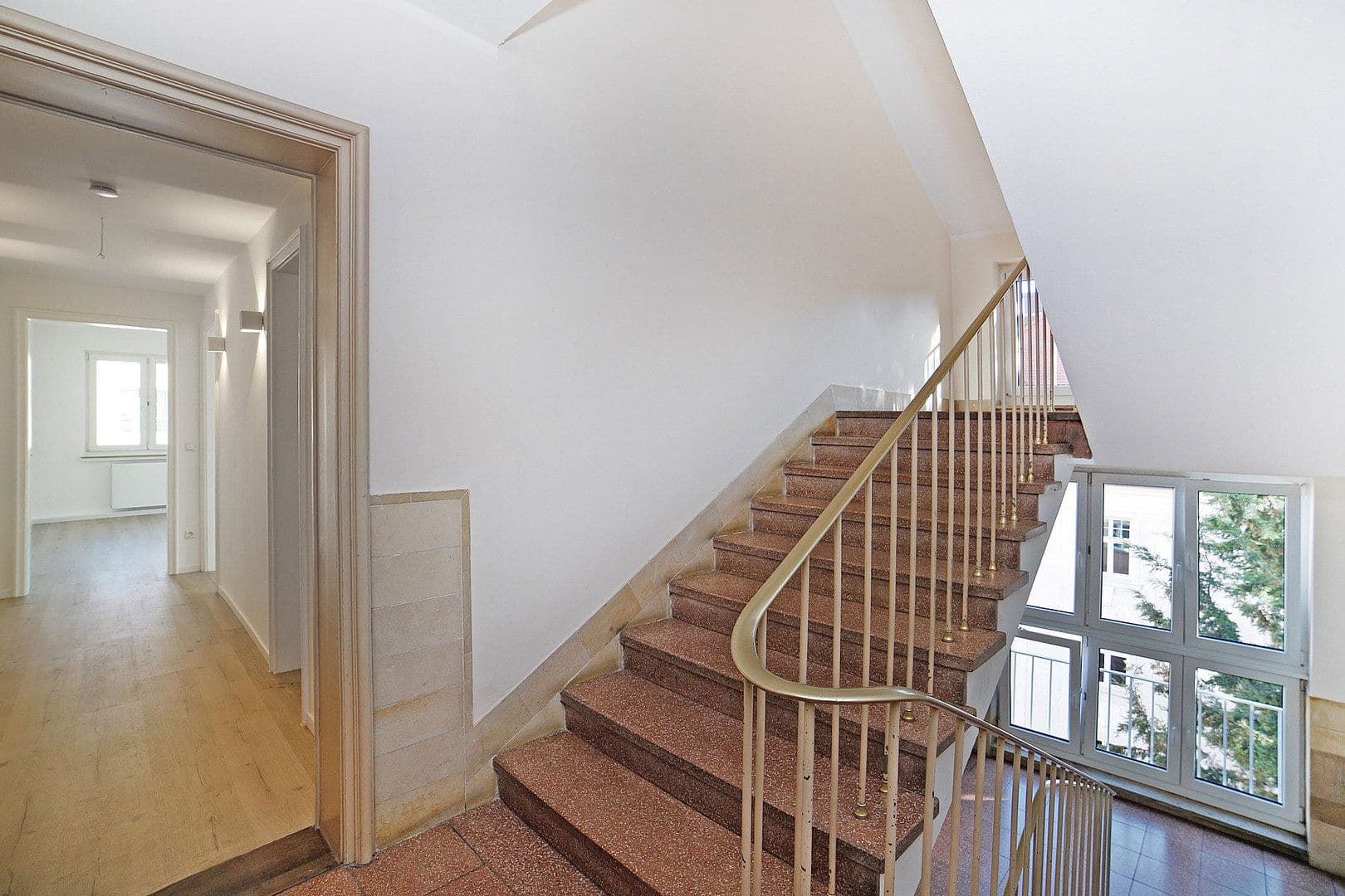 Prodej bytu 3+1 82 m², München, Bavorsko Prodej bytu 3+1 82 m², München, Bavorsko