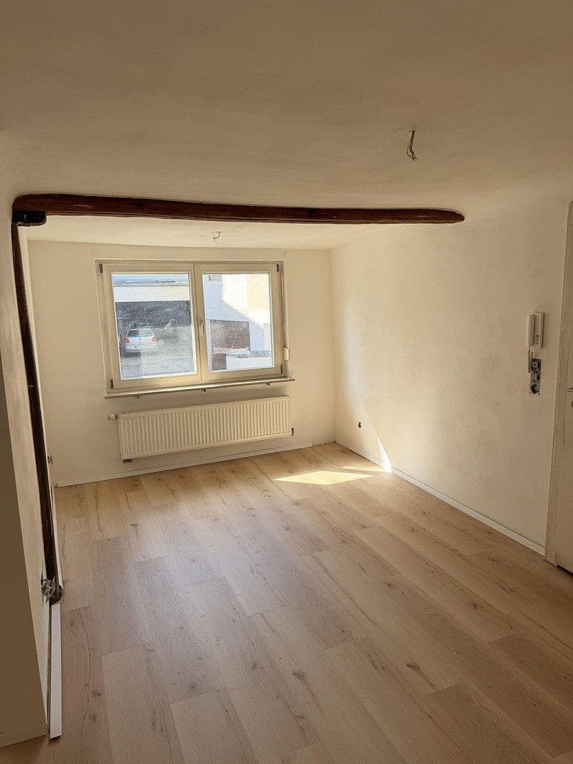 Pronájem bytu 2+1 31 m², Plieningen, Bádensko-Württembersko Pronájem bytu 2+1 31 m², Plieningen, Bádensko-Württembersko