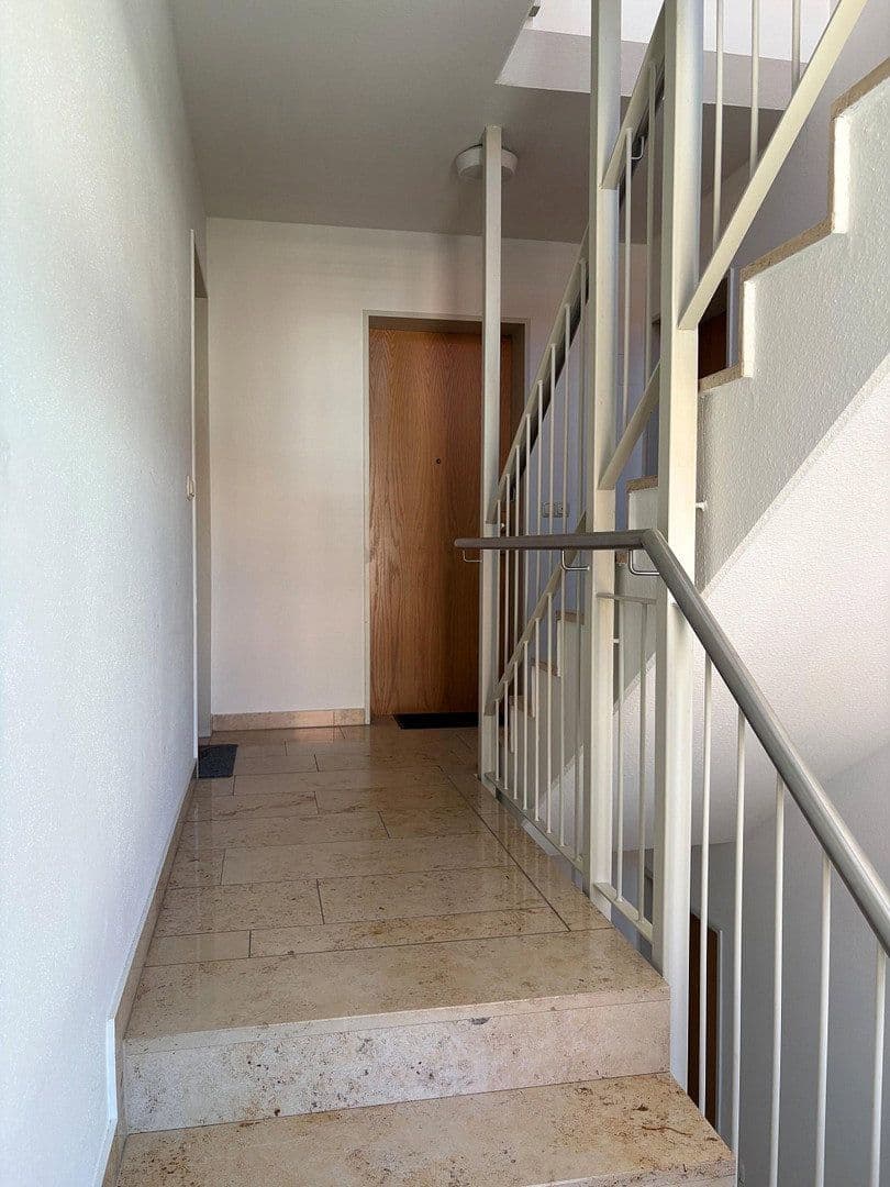 Pronájem bytu 2+1 51 m², Oberländerstrasse 76, Augsburg, Bavorsko Pronájem bytu 2+1 51 m², Oberländerstrasse 76, Augsburg, Bavorsko