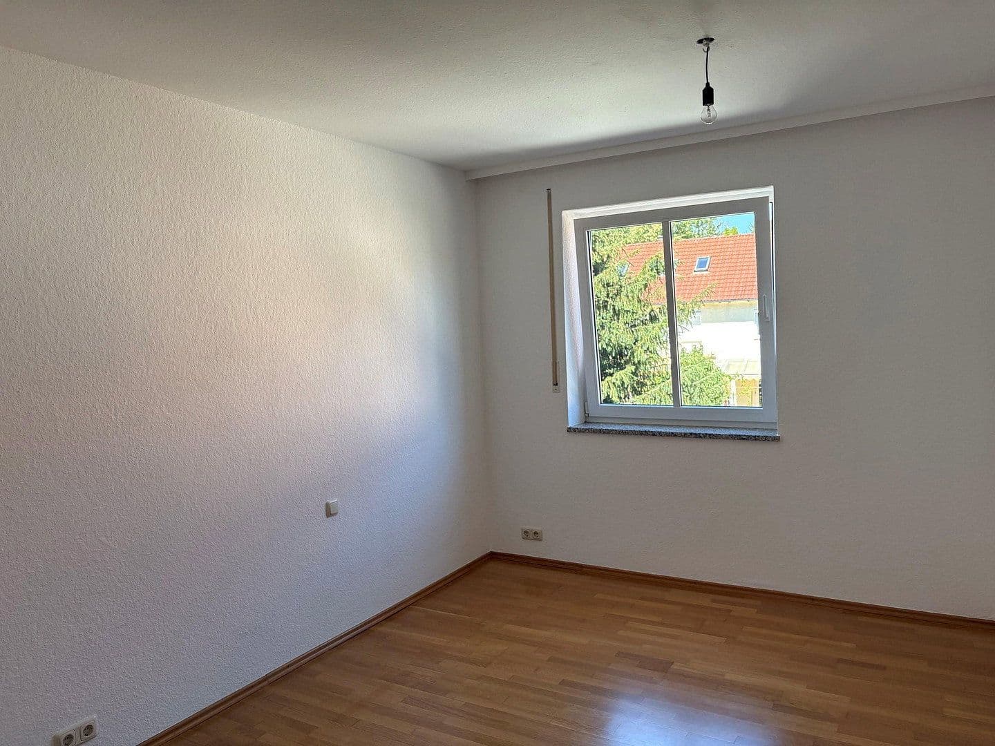 Pronájem bytu 2+1 51 m², Oberländerstrasse 76, Augsburg, Bavorsko Pronájem bytu 2+1 51 m², Oberländerstrasse 76, Augsburg, Bavorsko