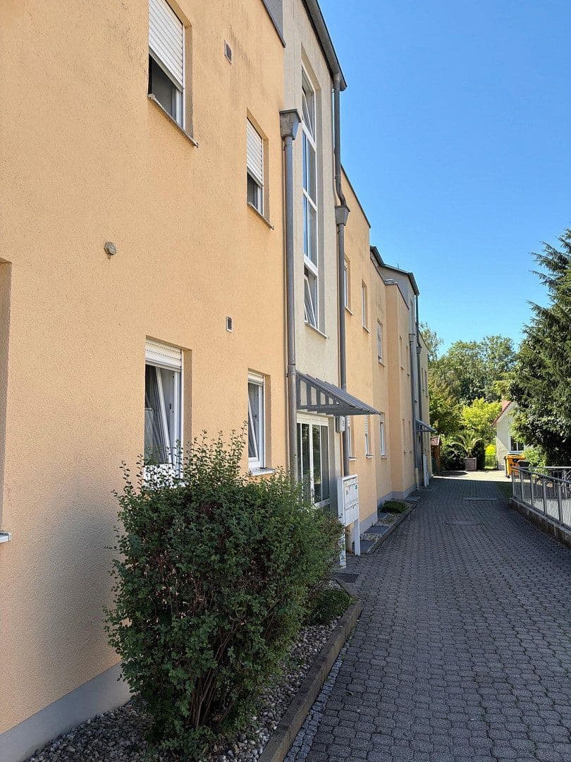 Pronájem bytu 2+1 51 m², Oberländerstrasse 76, Augsburg, Bavorsko Pronájem bytu 2+1 51 m², Oberländerstrasse 76, Augsburg, Bavorsko