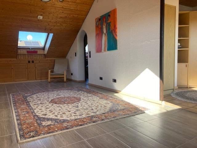 Prodej domu 148 m², pozemek 228 m², Langenfeld (Rheinland), Severní Porýní-Vestfálsko Prodej domu 148 m², pozemek 228 m², Langenfeld (Rheinland), Severní Porýní-Vestfálsko