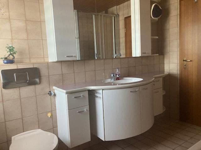 Prodej domu 148 m², pozemek 228 m², Langenfeld (Rheinland), Severní Porýní-Vestfálsko Prodej domu 148 m², pozemek 228 m², Langenfeld (Rheinland), Severní Porýní-Vestfálsko