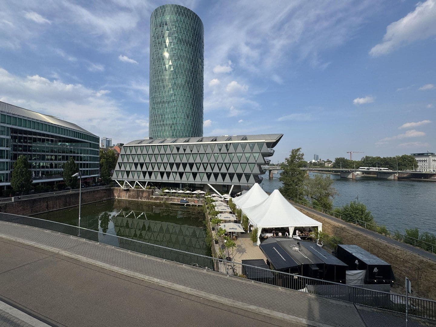 Prodej bytu 2+1 56 m², Frankfurt am Main, Hessen Prodej bytu 2+1 56 m², Frankfurt am Main, Hessen