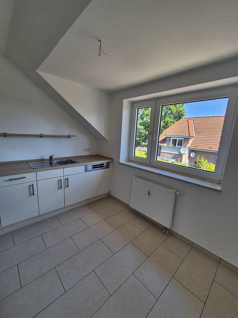 Prodej bytu 4+1 130 m², Stockelsdorf, Šlesvicko-Holštýnsko Prodej bytu 4+1 130 m², Stockelsdorf, Šlesvicko-Holštýnsko