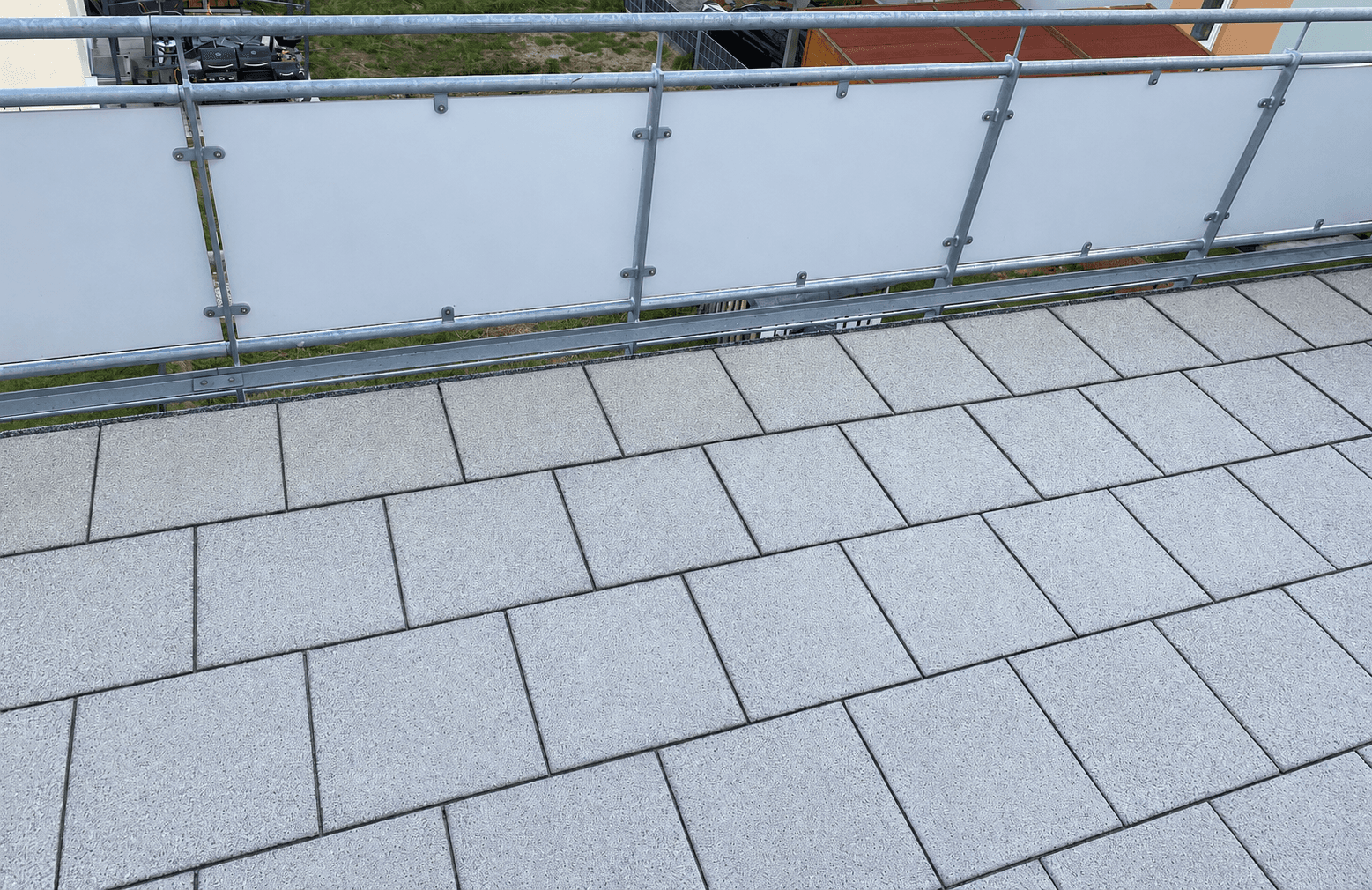 Prodej domu 164 m², pozemek 165 m², Adelsdorf, Bavorsko Prodej domu 164 m², pozemek 165 m², Adelsdorf, Bavorsko